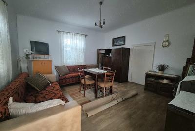 Casă cu 4 camere cu Teren 1600 Mp în Bucerdea Vinoasă - 1