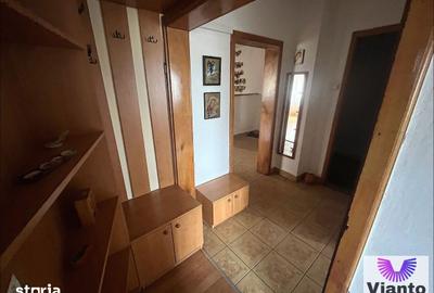 Apartament cu 3 camere decomandat, mobilat în Terezian - 5