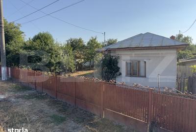 Casă cu 5 camere cu Teren 2234 Mp în Dumbrăvești