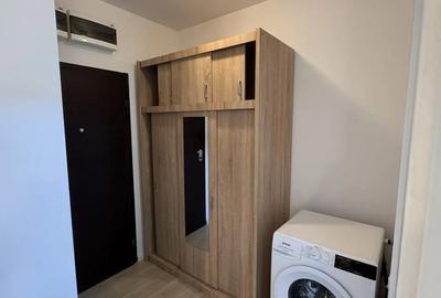 Apartament cu 2 camere semidecomandat în Pipera