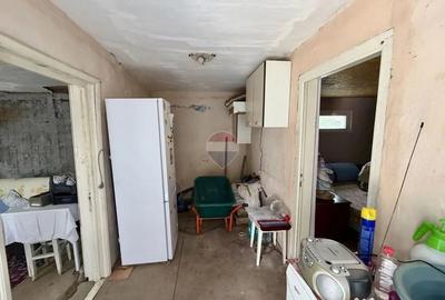 Casă cu 3 camere cu Teren 563 Mp în Câmpineanca