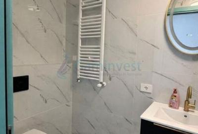 Spațiu comercial, de 51 mp, în Central