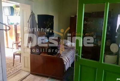 Casă individuală cu 3 camere cu Canalizare în Simeria - 5