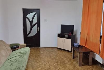 Apartament cu 2 camere semidecomandat în Exterior Vest