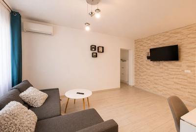 Apartament cu 3 camere semidecomandat, mobilat în Florești - 3