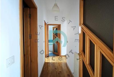 Casă individuală cu 6 camere cu Canalizare în Craiter - 31
