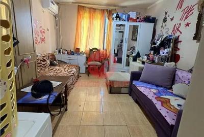 Garsonieră în Far