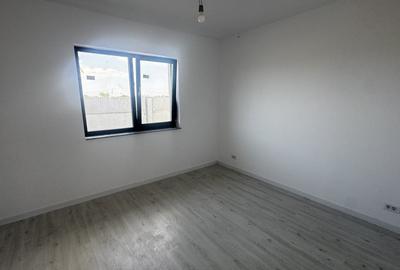 Casă individuală cu 4 camere cu Canalizare în Domnești - 6