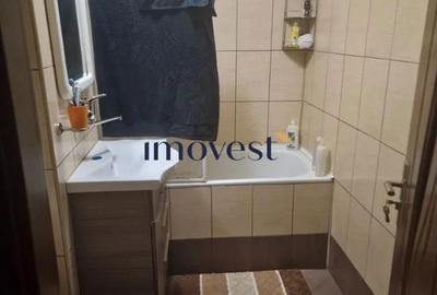 Apartament cu 2 camere decomandat în Carpați 2 - 3