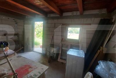 Casă cu 2 camere cu Teren 1760 Mp în Sântionlunca - 10