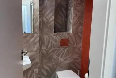Apartament cu 2 camere decomandat în Noua