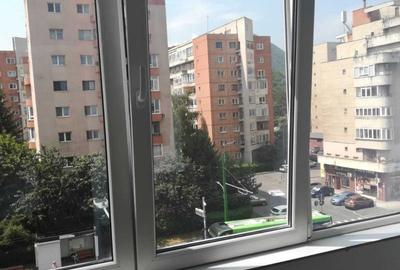 Apartament cu 2 camere decomandat în Județean - 1
