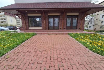 Spațiu comercial, de 75 mp, în Central - 1