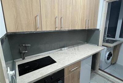 Garsonieră decomandată, mobilată în Complex Studențesc