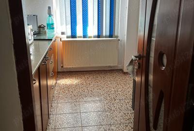 Apartament cu 3 camere decomandat în Central - 2