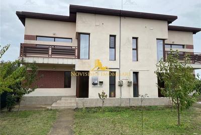 Duplex cu 4 camere cu Teren 800 Mp în Strejnicu - 1