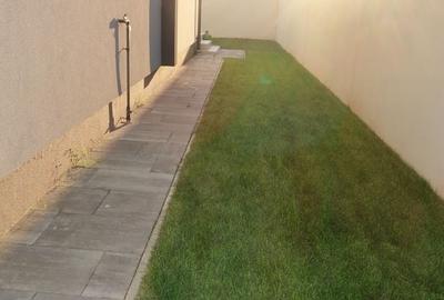 Casă cu 5 camere cu Teren 330 Mp în Central