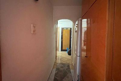 Apartament cu 3 camere decomandat în Exterior Vest - 3