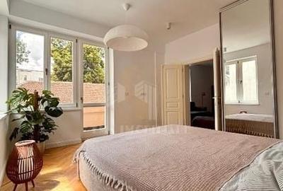 Apartament cu 3 camere în Schei