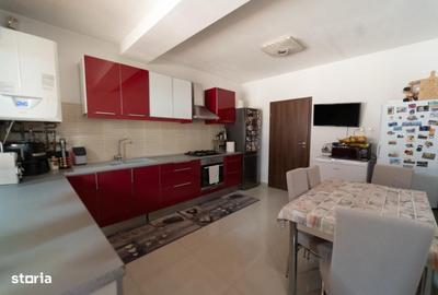 Casă cu 4 camere cu Teren 520 Mp în Berceni