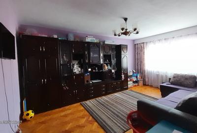 Apartament cu 2 camere decomandat în Mărăști
