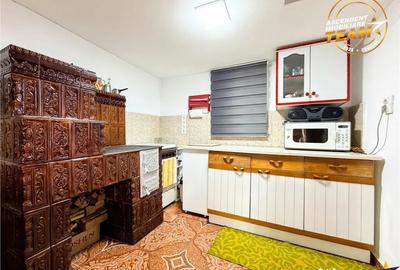 Casă cu 4 camere cu Teren 1315 Mp în Cernat