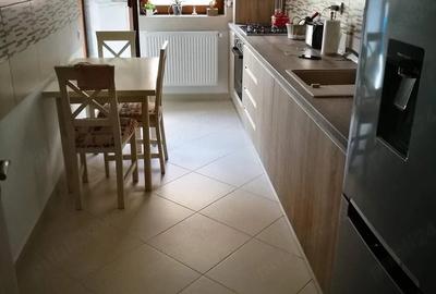 Apartament cu 2 camere decomandat în Dristor - 3