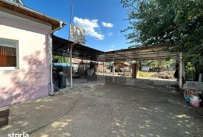 Casă cu 4 camere cu Teren 2453 Mp în Central