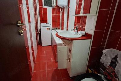Garsonieră decomandată în Central - 5