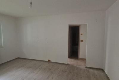 Apartament cu 2 camere în Mioriței