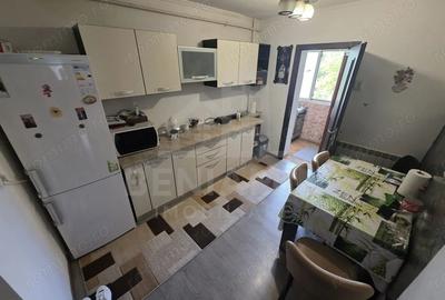 Apartament cu 2 camere semidecomandat în Craiovița Nouă - 6