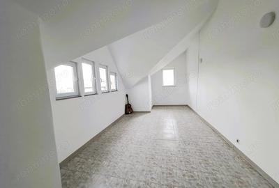 Casă cu 6 camere cu Teren 3150 Mp în Central - 15