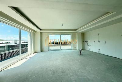 Apartament cu 4 camere decomandat în Central - 2