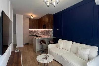 Apartament cu 2 camere decomandat în Baza 3
