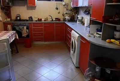 Casă cu 4 camere cu Teren 700 Mp în Câmpia Turzii