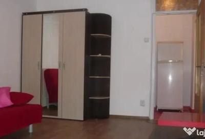 Garsonieră în Tineretului