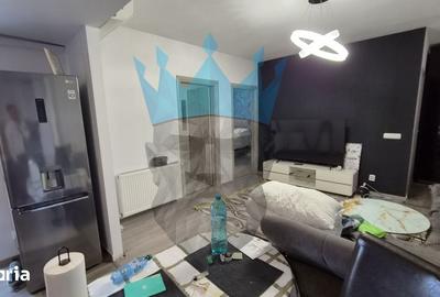 Apartament cu 3 camere, mobilat în Metalurgiei