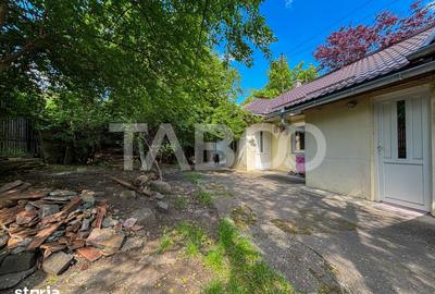 Teren de 561 mp, în Zorilor