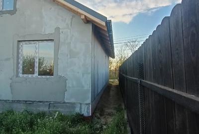 Casă cu Teren 400 Mp în Malu Mare - 4