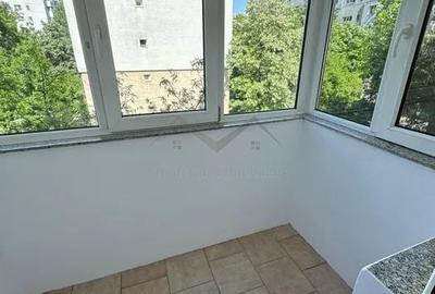 Apartament cu 4 camere semidecomandat în Mircea cel Bătrân