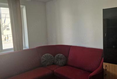 Spațiu comercial, de 50 mp, în Central - 4
