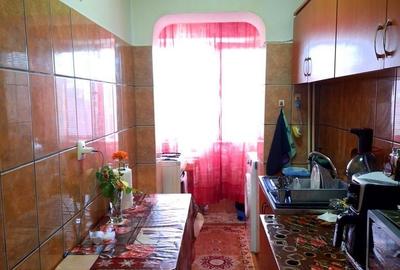Garsonieră decomandată în Găvana - 1
