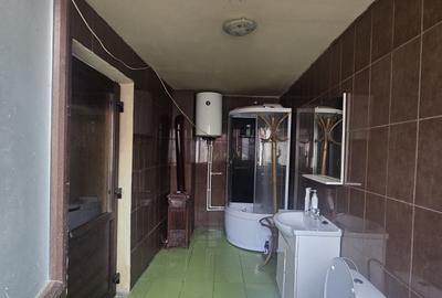 Casă cu 4 camere cu Teren 1000 Mp în Ciclova Română - 5