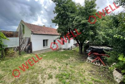 Casă cu 3 camere cu Teren 192 Mp în Semicentral - 2