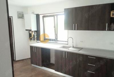 Apartament cu 3 camere decomandat în Dancu - 2