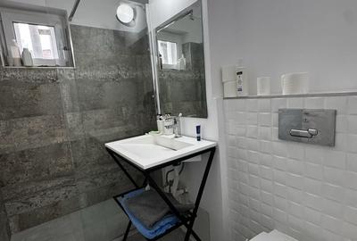 Apartament cu 3 camere decomandat, mobilat în Central - 8