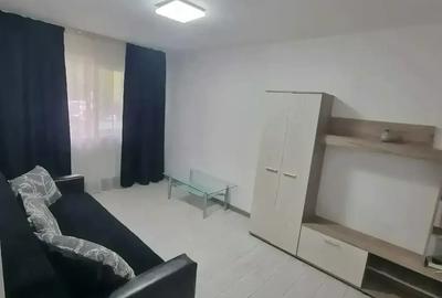 Garsonieră semidecomandată în Central