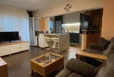 Apartament cu 3 camere, mobilat în Tei - 6