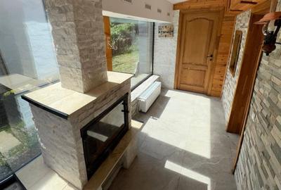 Casă cu 3 camere cu Teren 1106 Mp în Central