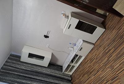 Garsonieră decomandată în Micro 19